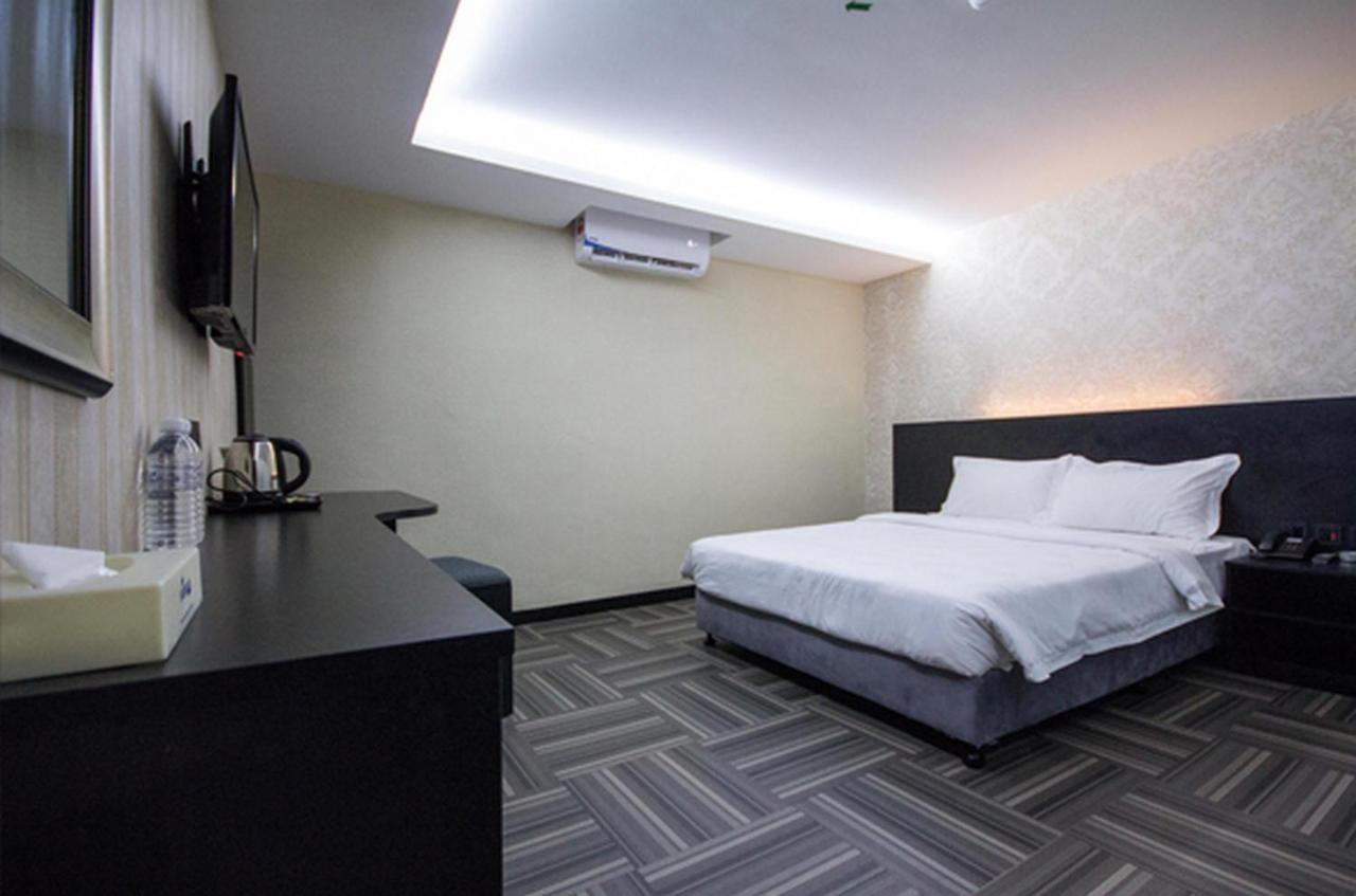 S Hotel Seberang Jaya Eksteriør bilde
